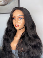 Load image into Gallery viewer, Body Wave 5x5 HD Lace Closure Glueless Wigs 230% Density 100% Human Hair
